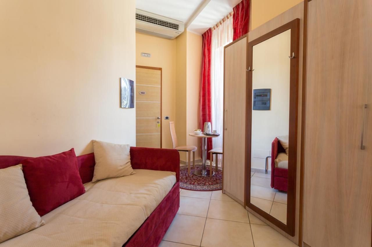 Hotel Conte Ruggero Serra San Bruno Zewnętrze zdjęcie