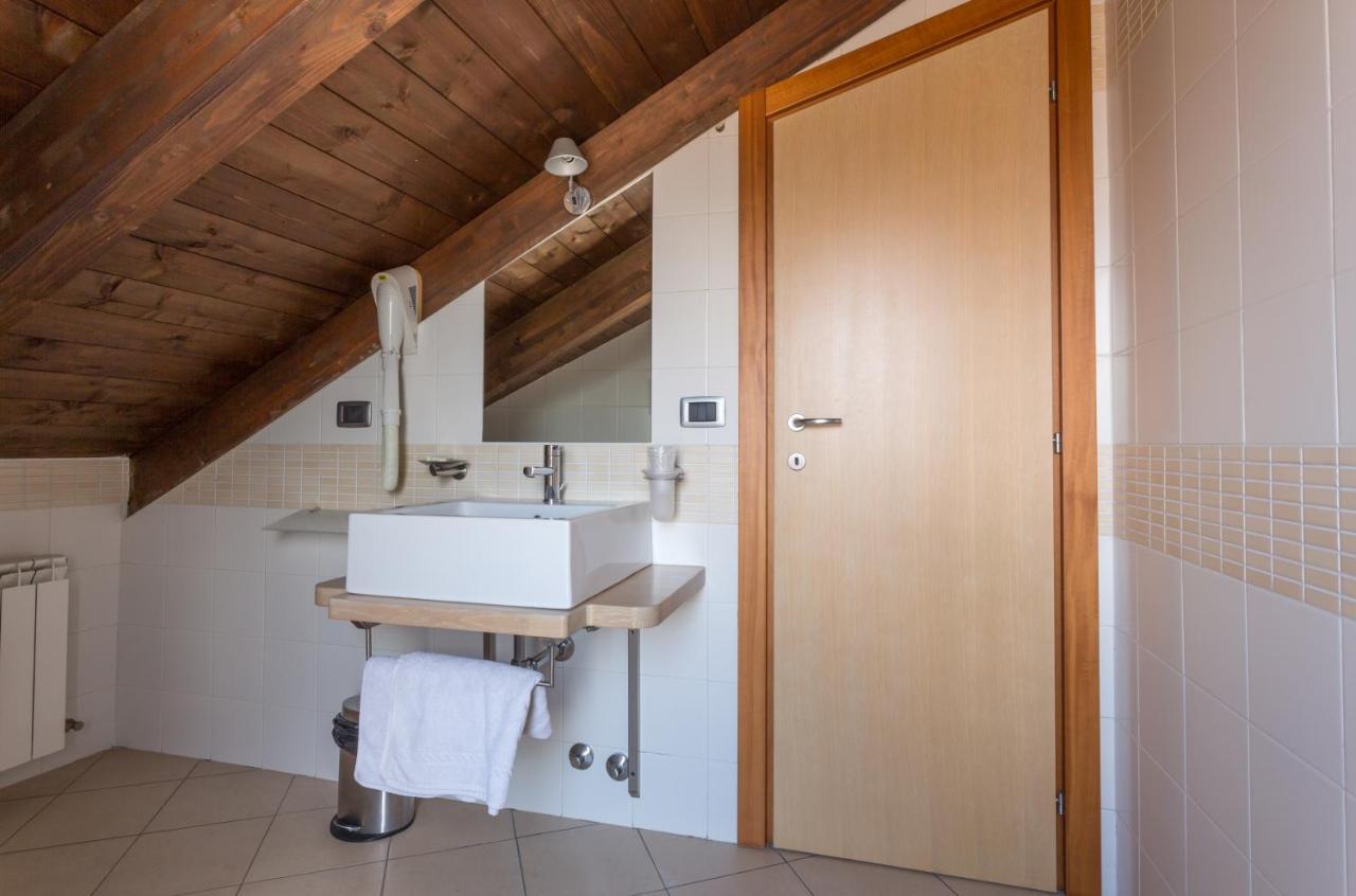 Hotel Conte Ruggero Serra San Bruno Zewnętrze zdjęcie