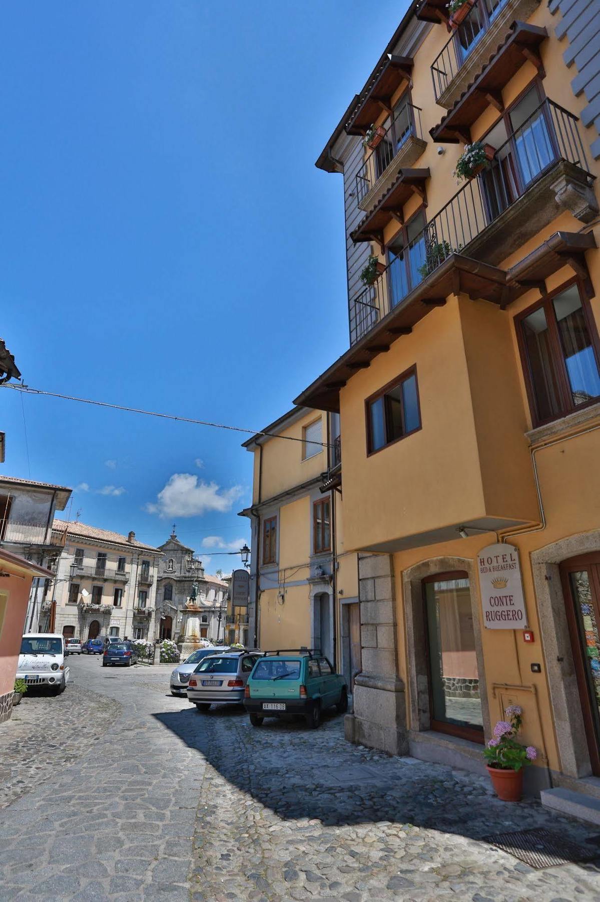 Hotel Conte Ruggero Serra San Bruno Zewnętrze zdjęcie