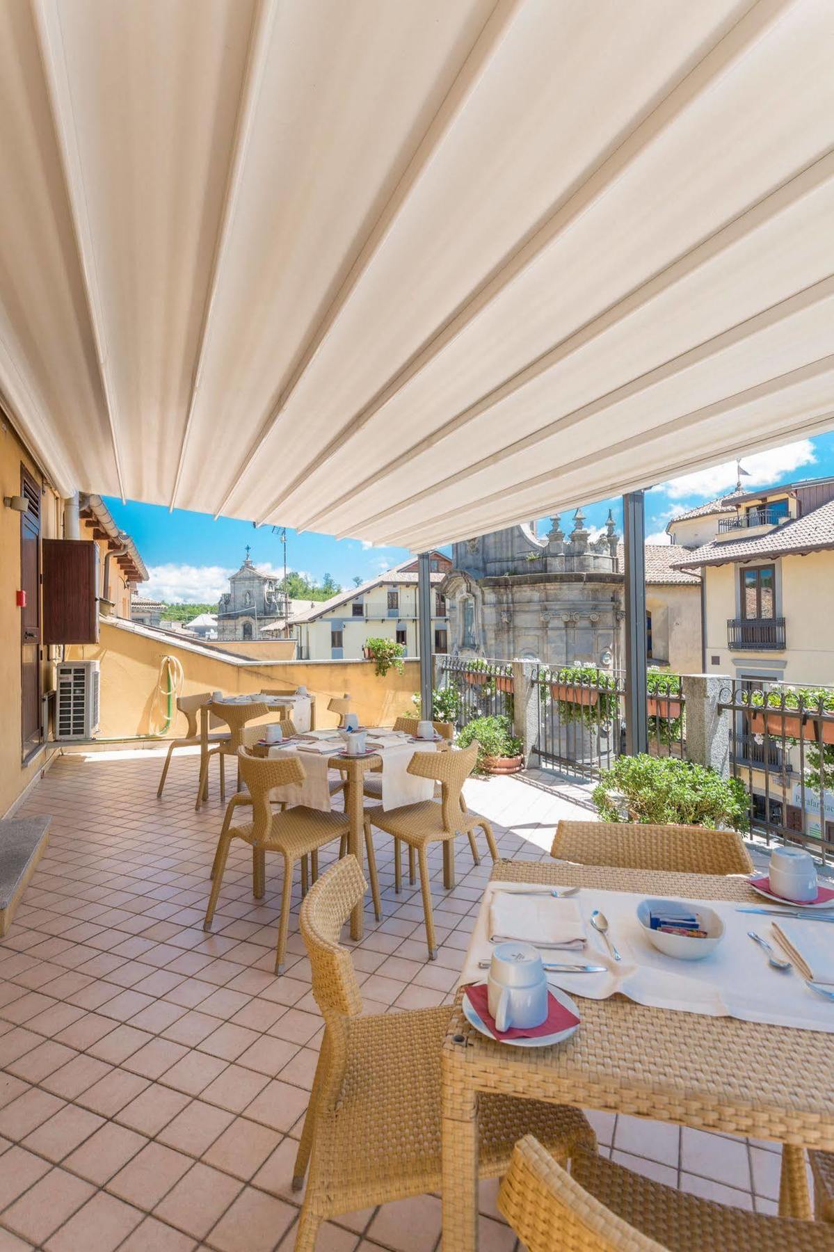 Hotel Conte Ruggero Serra San Bruno Zewnętrze zdjęcie