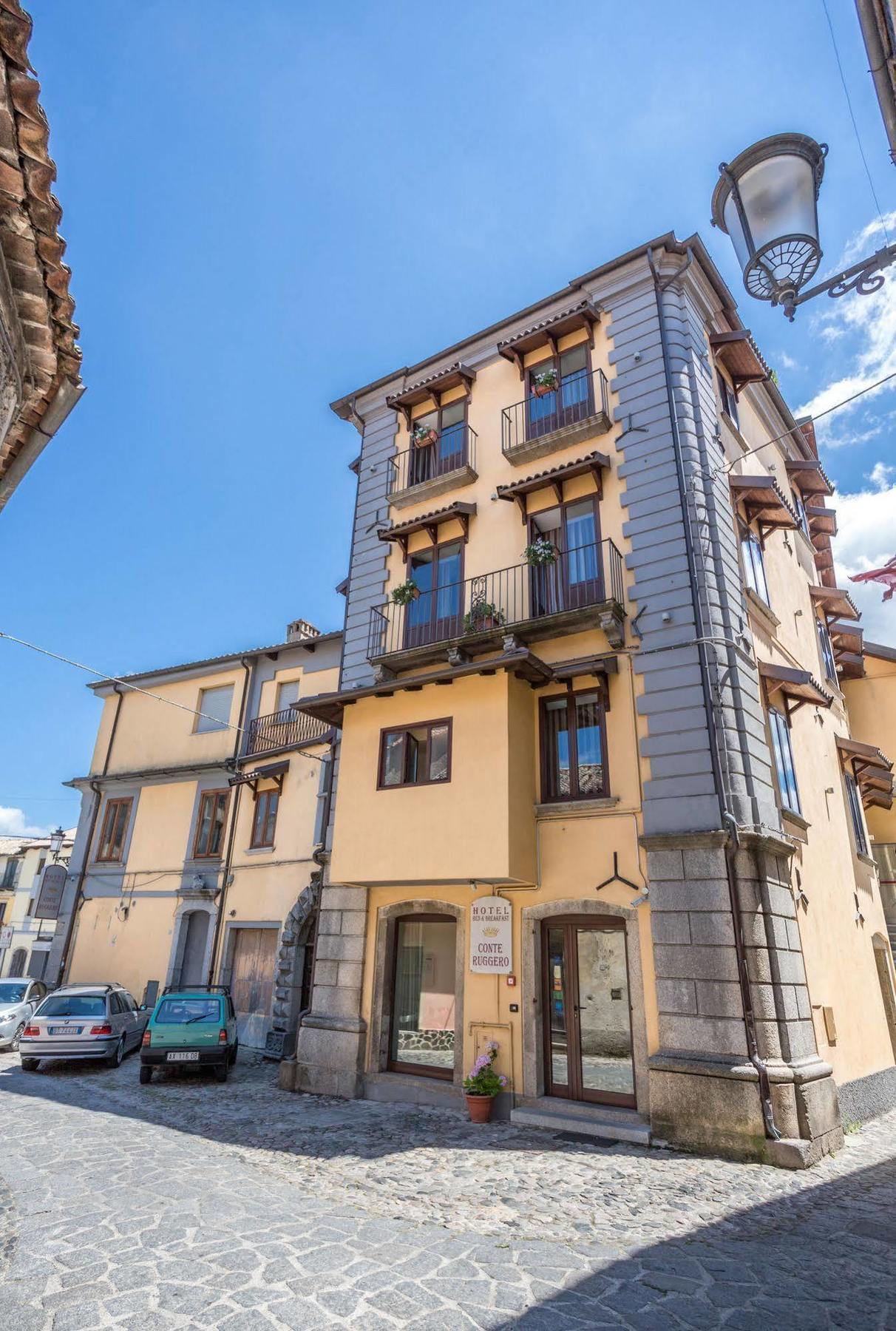 Hotel Conte Ruggero Serra San Bruno Zewnętrze zdjęcie