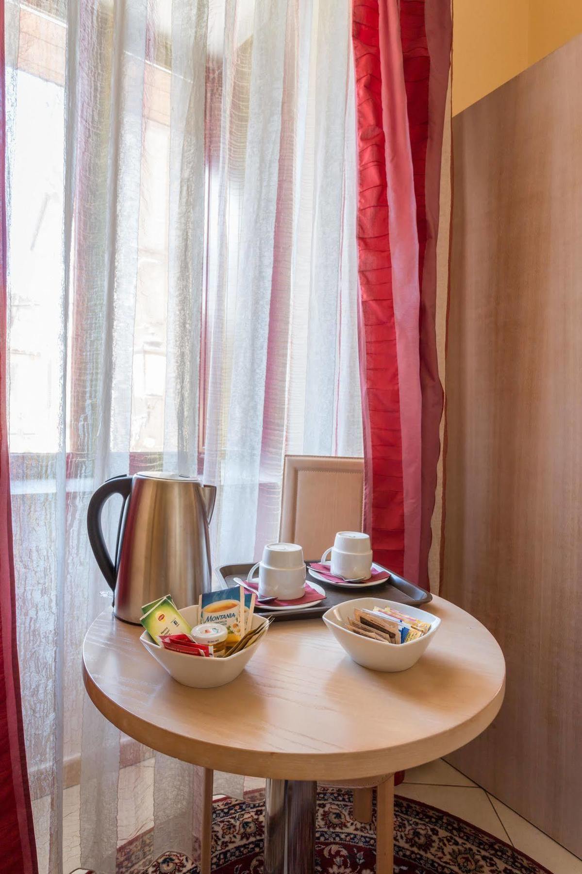 Hotel Conte Ruggero Serra San Bruno Zewnętrze zdjęcie